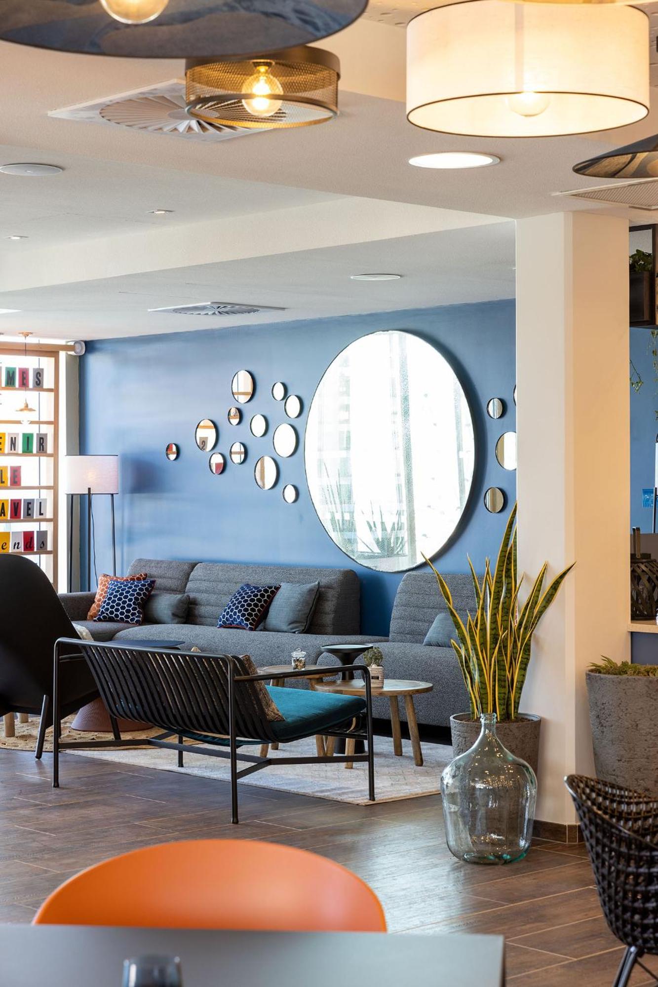Hampton By Hilton Tours Centre, France Hotel ภายนอก รูปภาพ